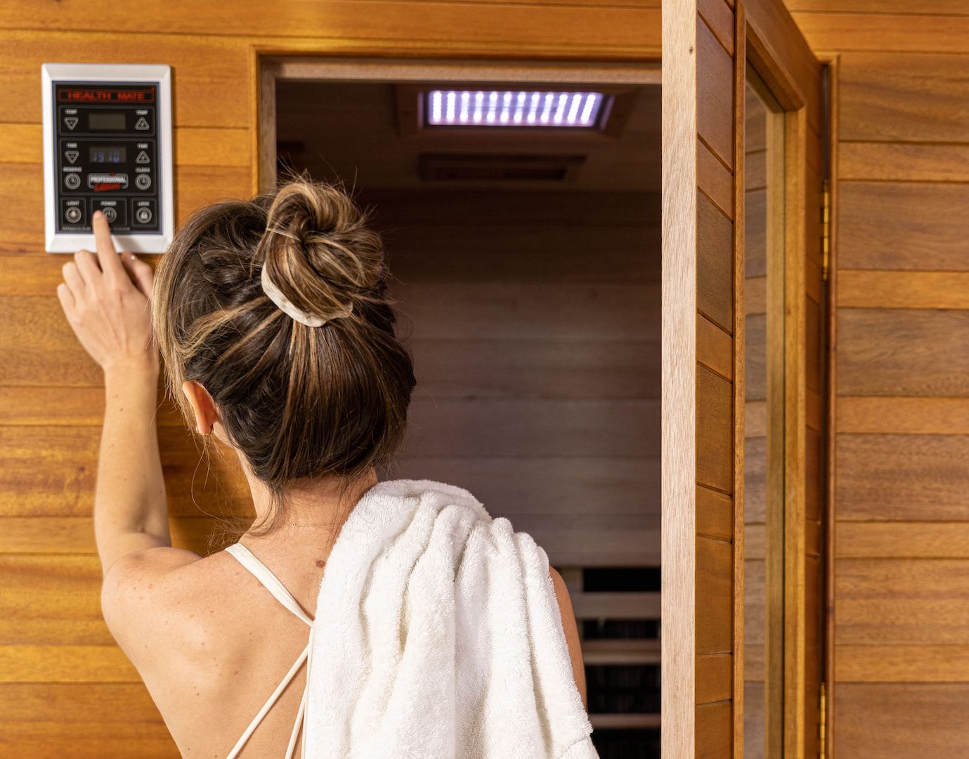 3 Reasons To Wake Up With Infrared Health Mate Sauna