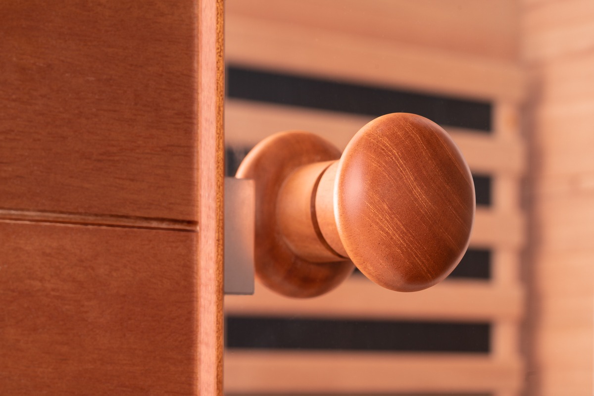 Health Mate Feb 20222053 e Health Mate Renew Infrared Sauna eucalyptus wood door handle