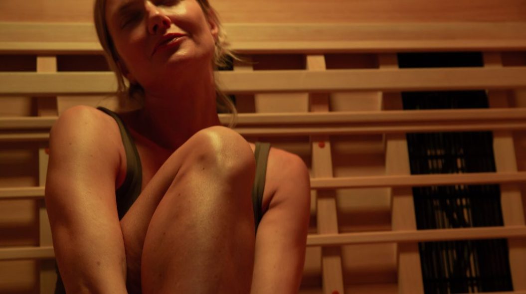Red Light Therapy vs. Infrared Sauna: The Key Differences